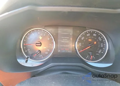 2021 Toyota Rav4 Le z USA, uszkodzony, nr VIN 2T3K1RFV1MC166673